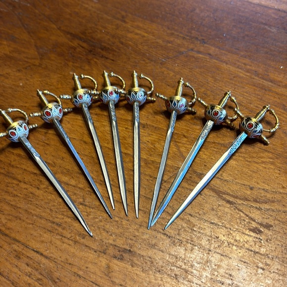 Vintage Toledo Spain gold/silver tone hand decorated 24 appetizer picks & stand - Picture 6 of 13